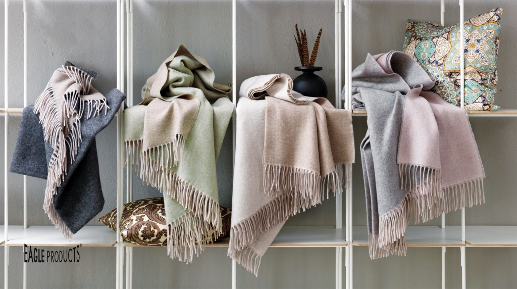 Schals, Tücher, Decken und Plaids der Firma Eagle Products